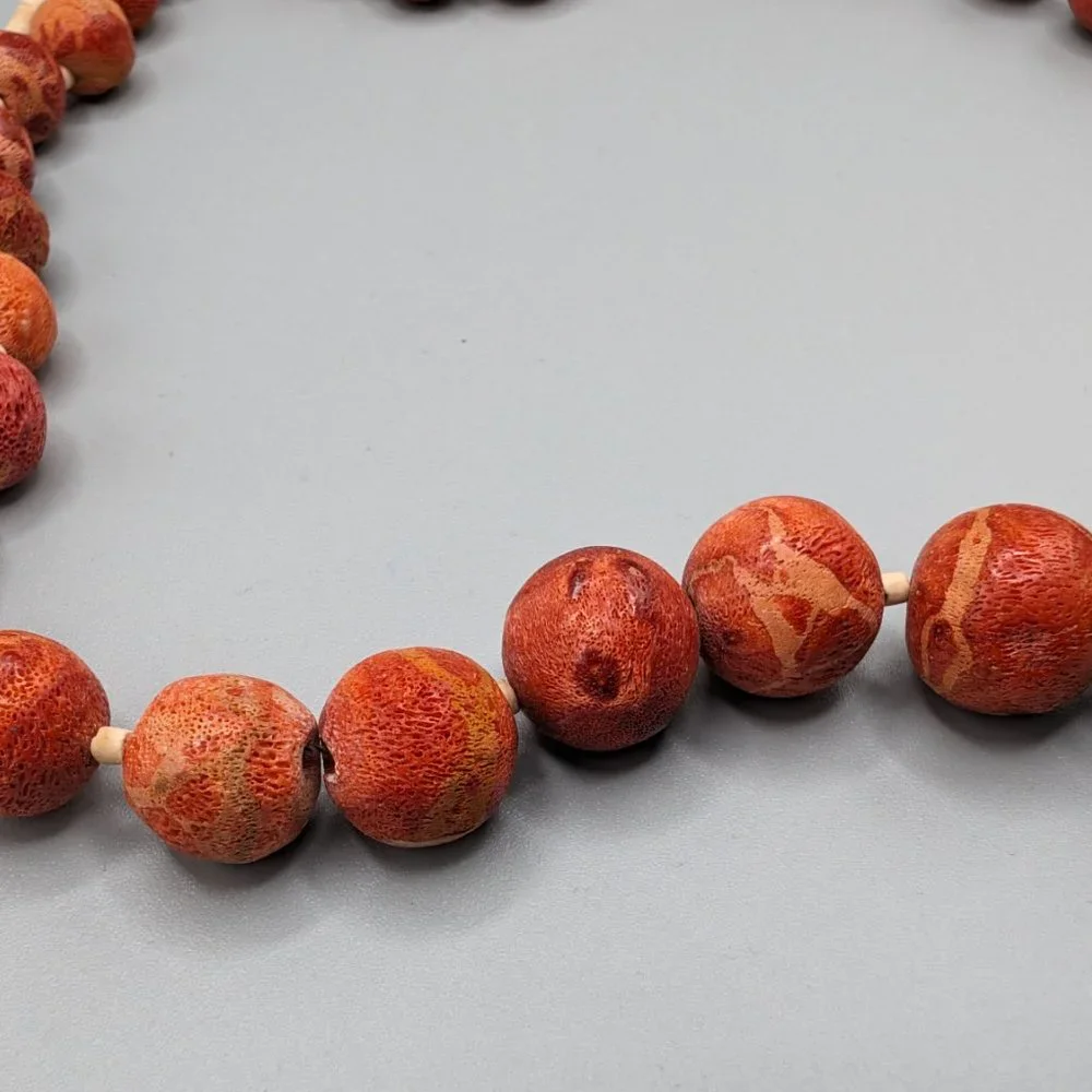 COPY - Vintage Raw Unpolished Natural Coral Bead Necklace - Picture 13 of 15